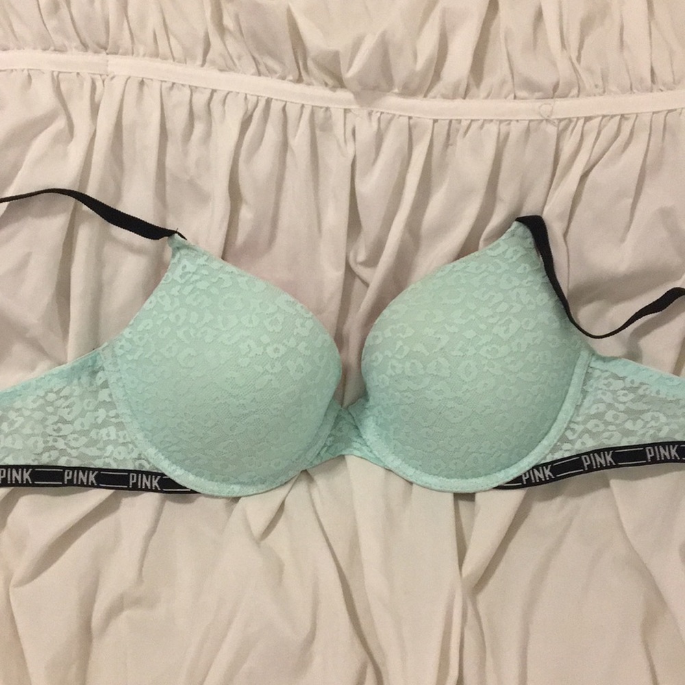 Victoria Secret PINK Push-Up Pigeonnant